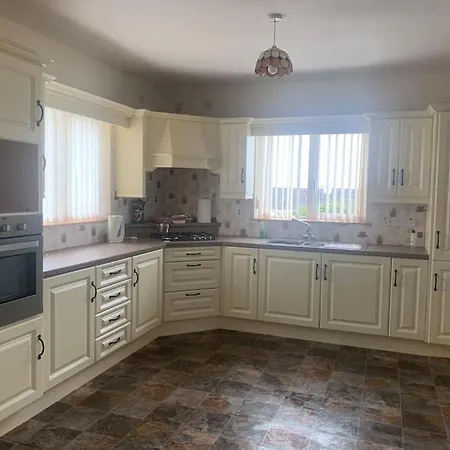 Mickey's House Отель 4*